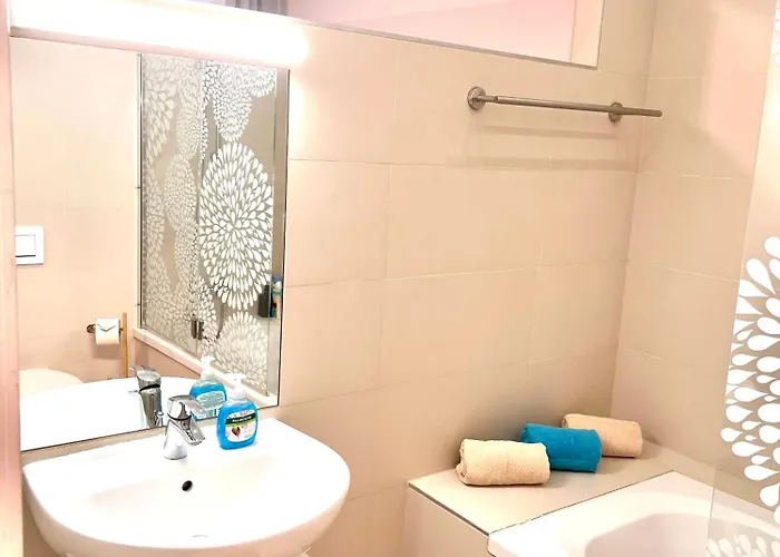 The Barts - Self Check-in Apartman